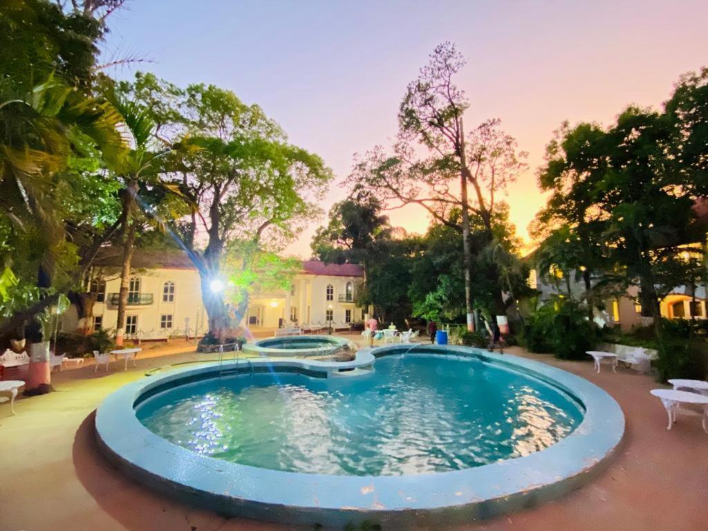 Anand Ritz Resort Matheran Exterior foto